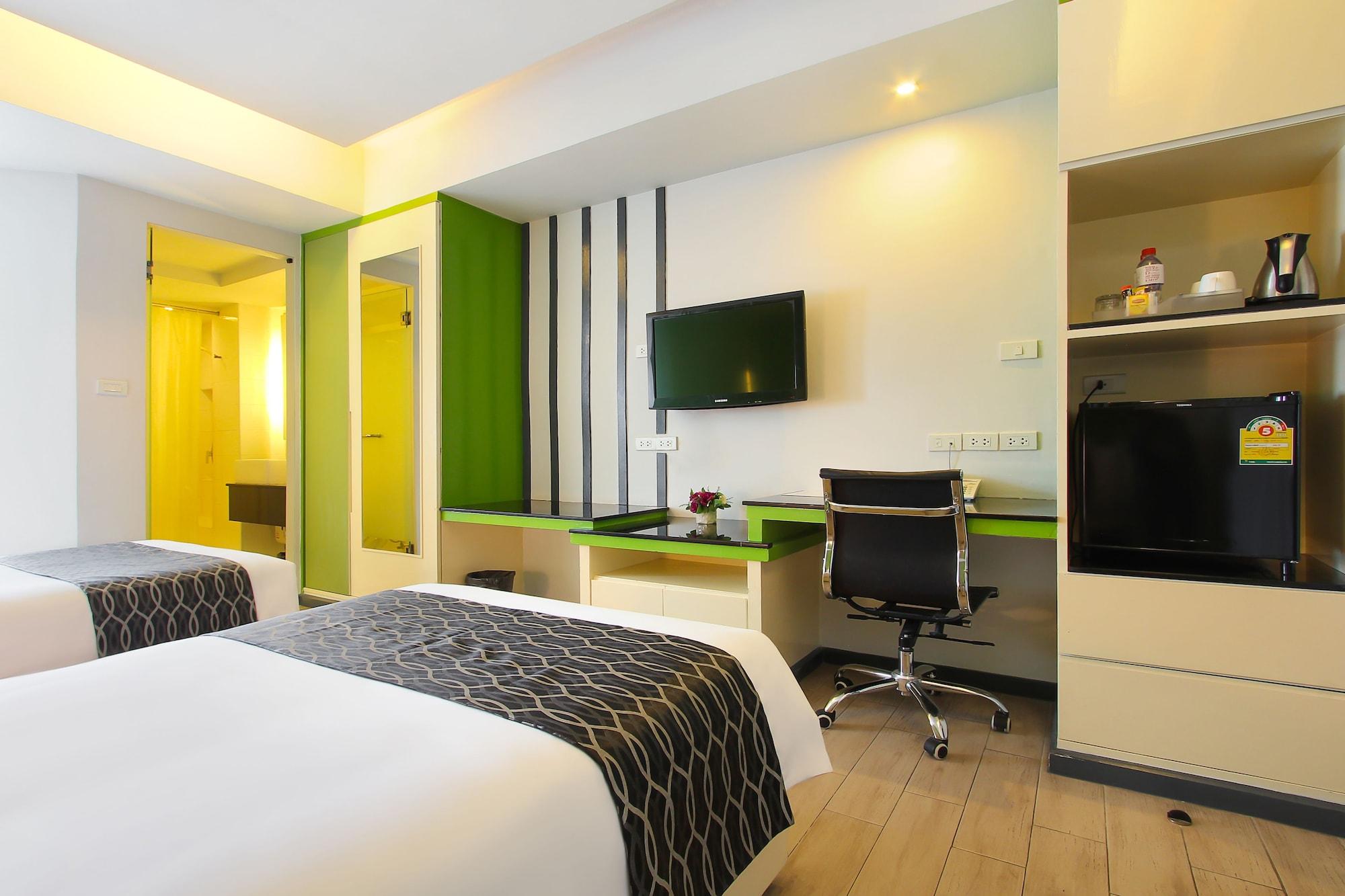 Klassique Sukhumvit Bangkok Luaran gambar